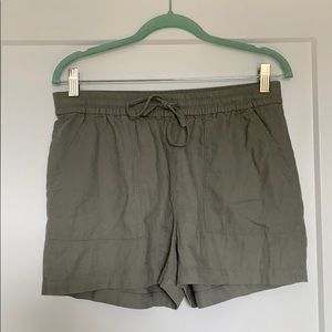 NWT J.CREW Olive Green Tie Shorts